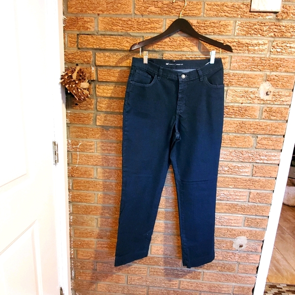 Lee Classic Fit High Rise  Straight Legs Jeans size 10 - Picture 1 of 11